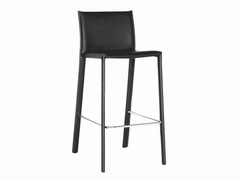 30 black bar stools